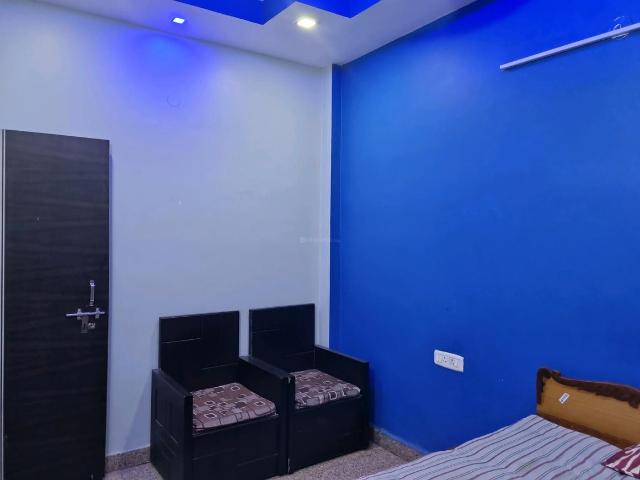 Flat for rent in West Delhi, Deri