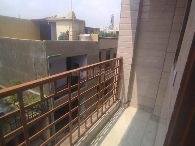 Flat for rent in West Delhi, Deri