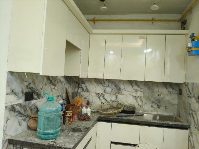 Flat for rent in West Delhi, Deri