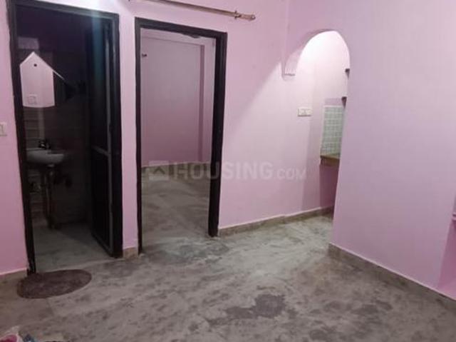 Flat for rent in South Delhi, Deri