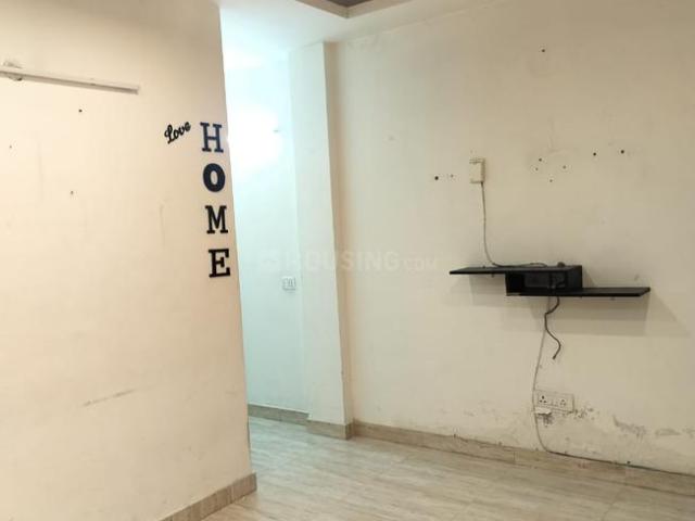 Flat for rent in South Delhi, Deri