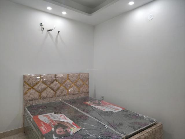 Flat for rent in South Delhi, Deri