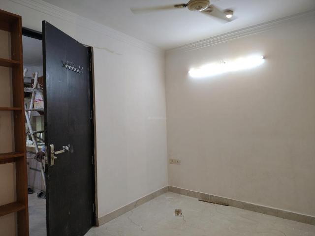 Flat for rent in South Delhi, Deri