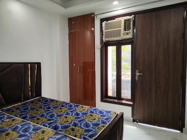 Flat for rent in South Delhi, Deri
