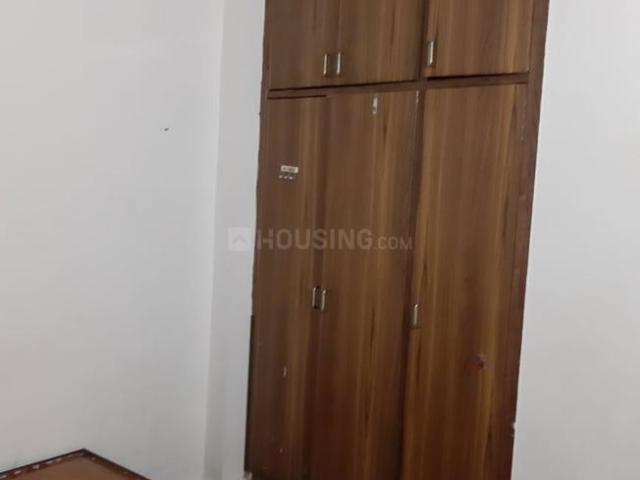 Flat for rent in East Delhi, Deri