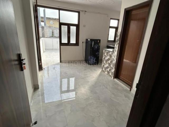 Flat for rent in East Delhi, Deri