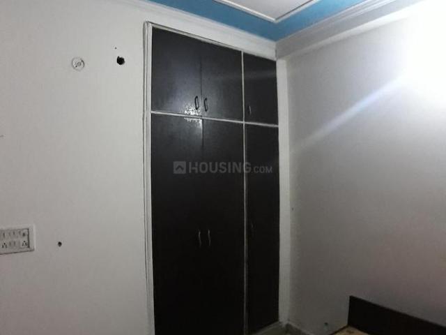 Flat for rent in East Delhi, Deri