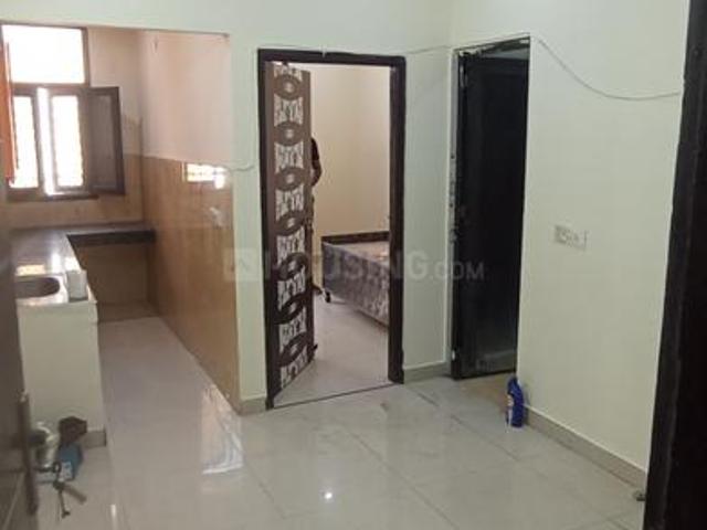 Flat for rent in East Delhi, Deri