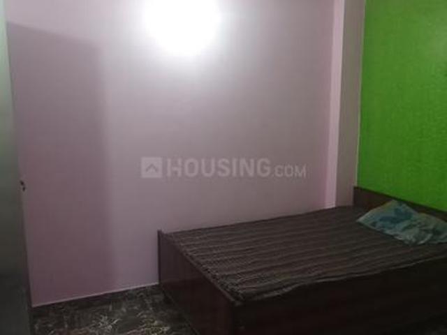 Flat for rent in East Delhi, Deri