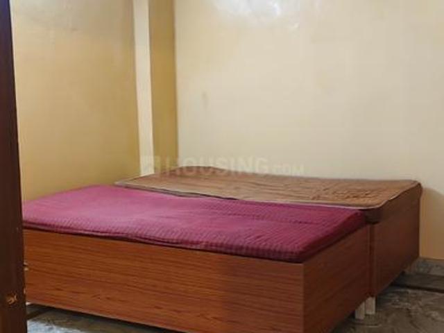 Flat for rent in East Delhi, Deri