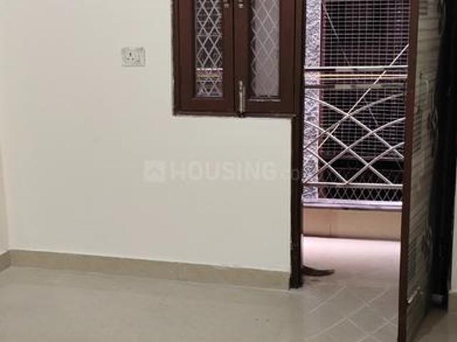 Flat for rent in East Delhi, Deri