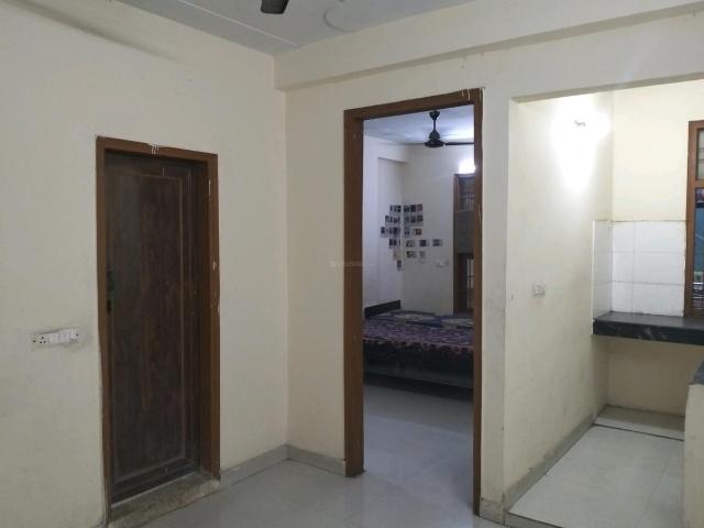 Flat for rent in New Ashok Nagar, Delhi