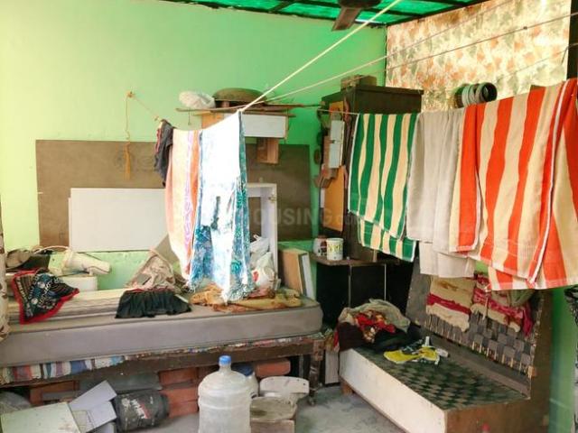 Flat for sale in West Delhi, Deri