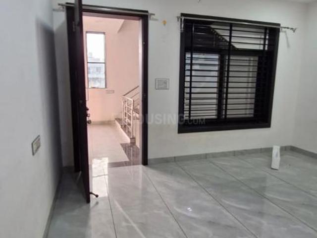 Flat for rent in Madya