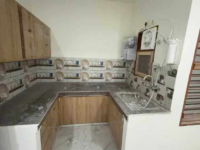 Flat for rent in Hariana
