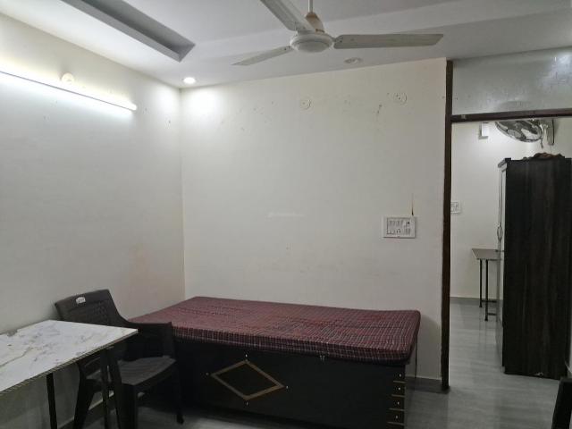 Flat for rent in West Delhi, Deri