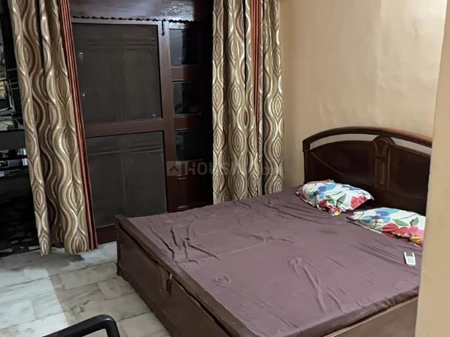Flat for rent in West Delhi, Deri