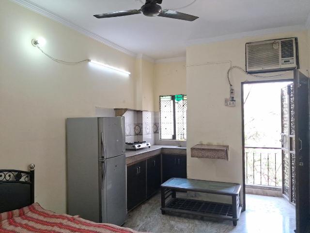 Flat for rent in West Patel Nagar, Delhi