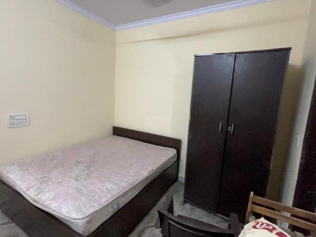 Flat for rent in West Delhi, Deri