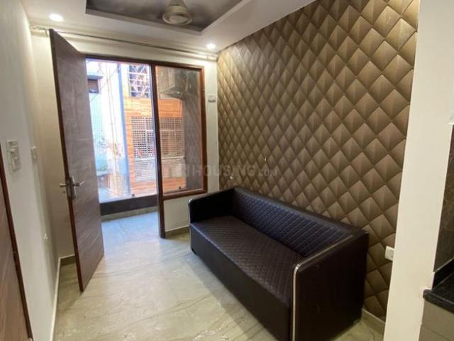 Flat for rent in Anand Parbat, Delhi