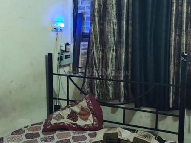 Flat for sale in North West Delhi, Deri