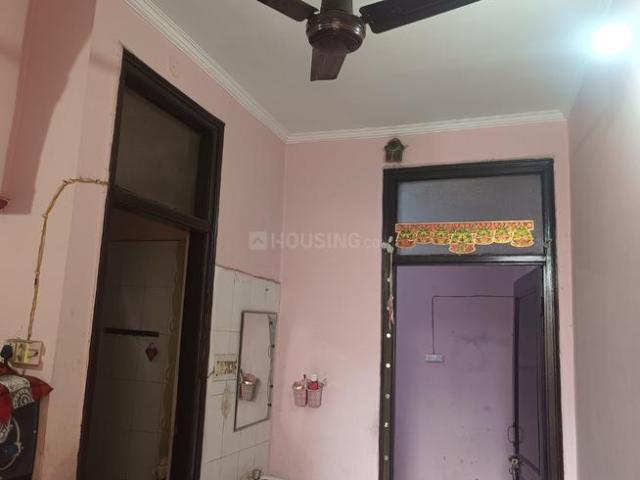 Flat for sale in North West Delhi, Deri
