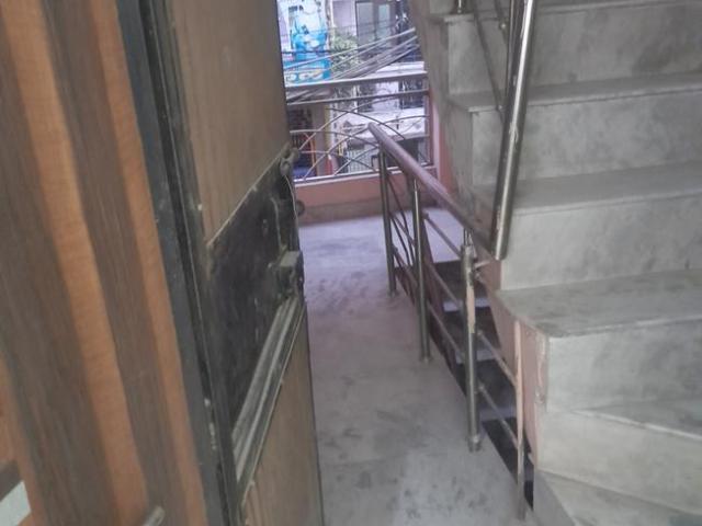 Flat for rent in East Delhi, Deri
