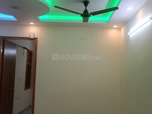 Flat for rent in East Delhi, Deri