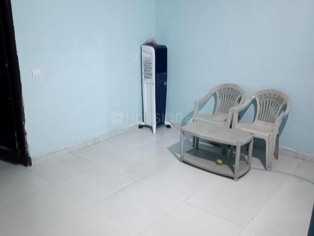 Flat for rent in South West Delhi, Deri