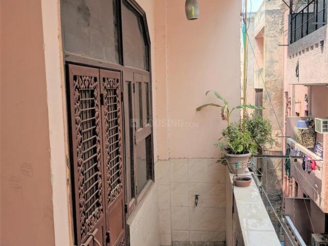Flat for rent in West Delhi, Deri