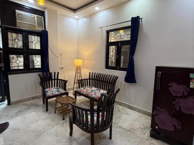 Flat for rent in Ramesh Nagar, Delhi