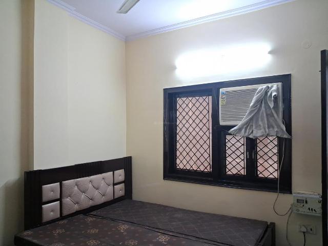 Flat for rent in West Delhi, Deri