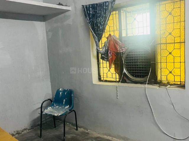 Flat for rent in West Delhi, Deri