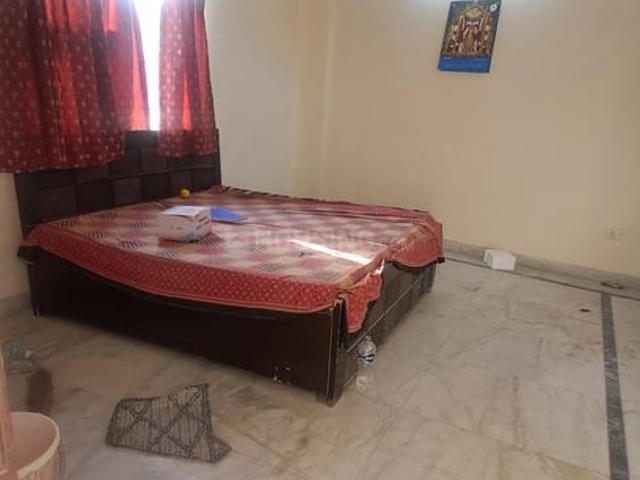 Flat for rent in Deri