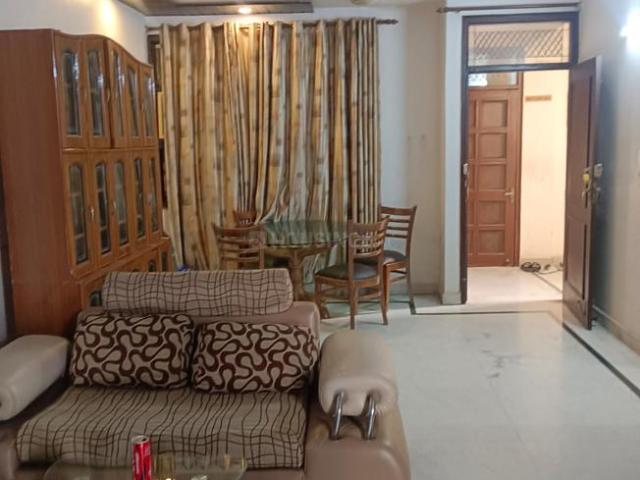 Flat for rent in Deri