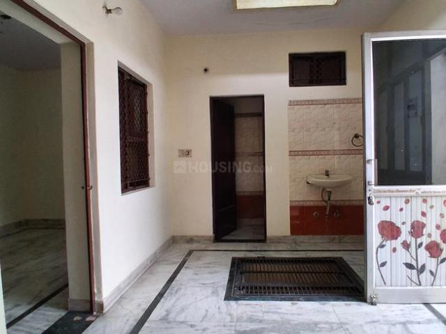 Flat for rent in New Delhi, Delhi