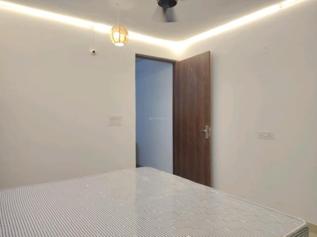 Flat for rent in South Delhi, Deri