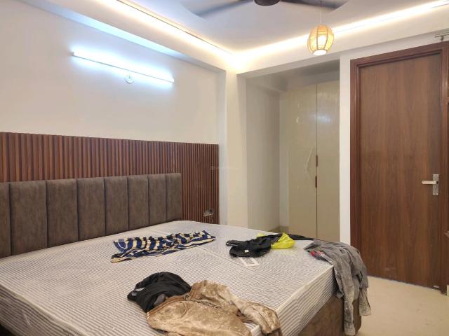 Flat for rent in South Delhi, Deri