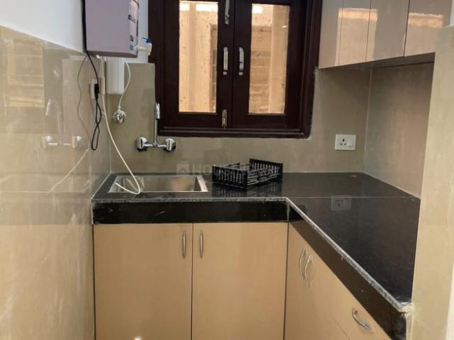 Flat for rent in South Delhi, Deri