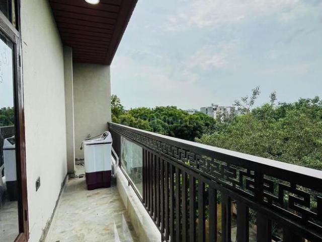Flat for rent in South Delhi, Deri