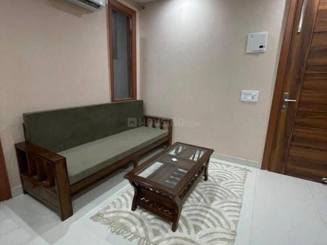 Flat for rent in South Delhi, Deri