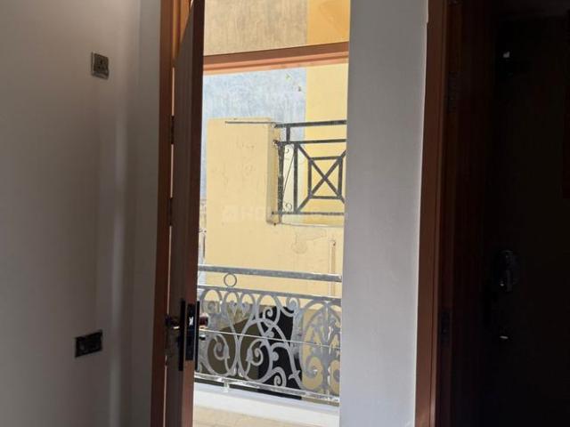 Flat for rent in South Delhi, Deri