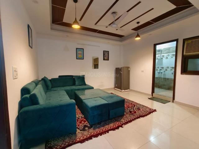 Flat for rent in South Delhi, Deri