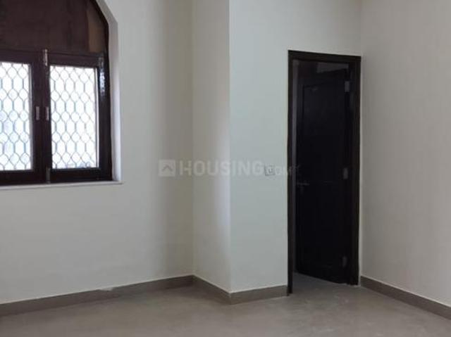 Flat for rent in South Delhi, Deri