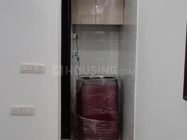 Flat for rent in South Delhi, Deri