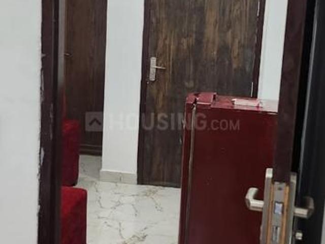 Flat for rent in South Delhi, Deri