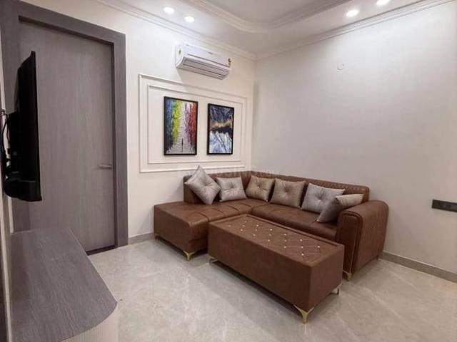 Flat for rent in South Delhi, Deri