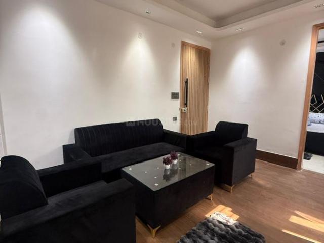 Flat for rent in South Delhi, Deri