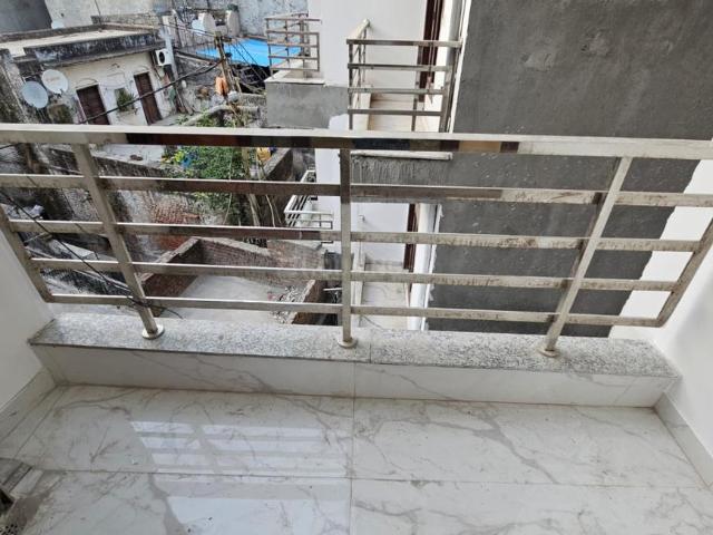 Flat for rent in South Delhi, Deri