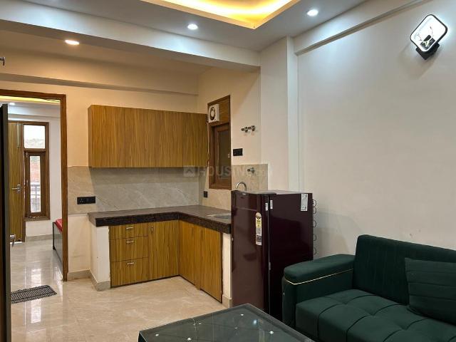 Flat for rent in South Delhi, Deri